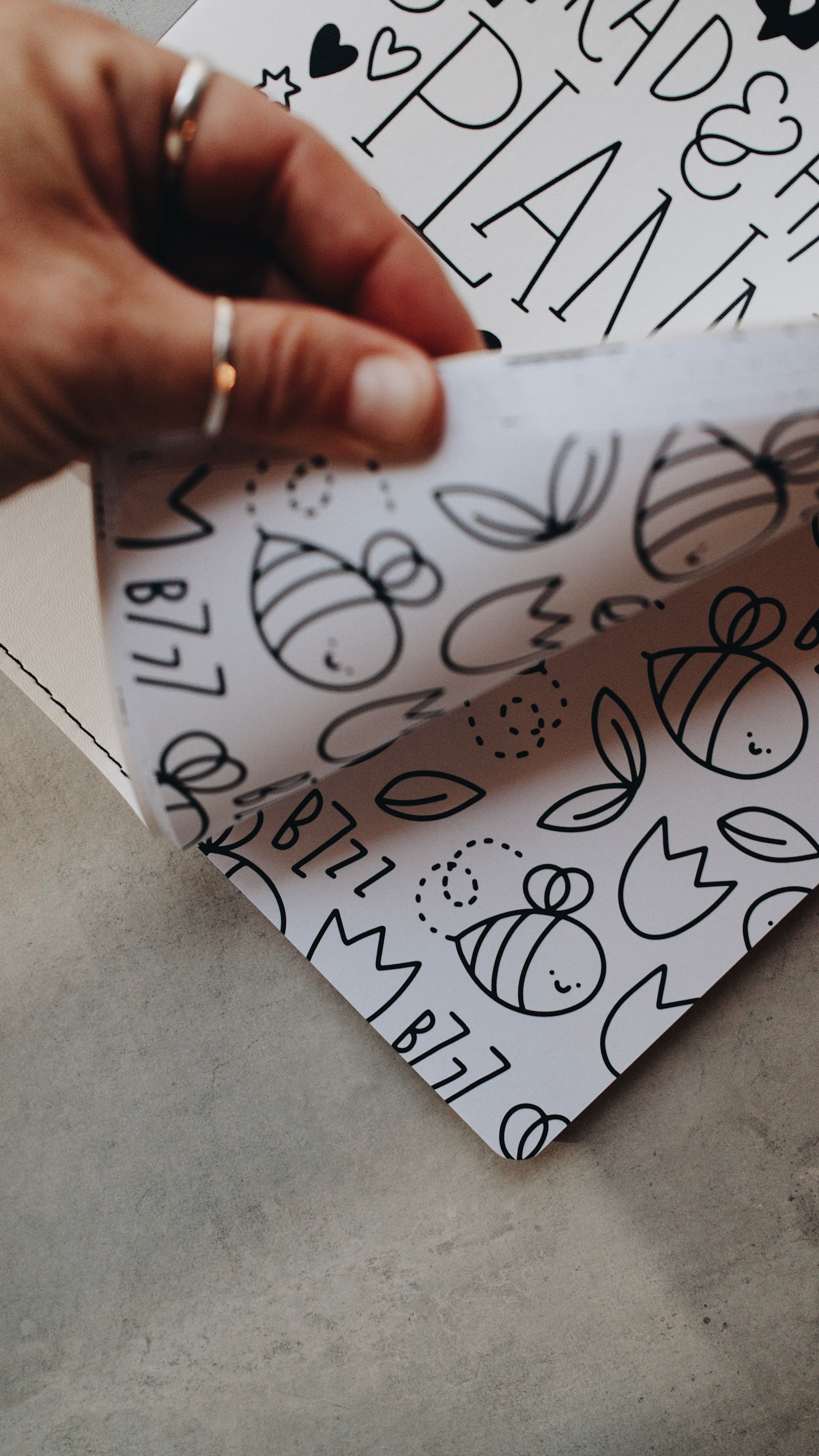 Undated 5x8 Planner - Doodle Edition