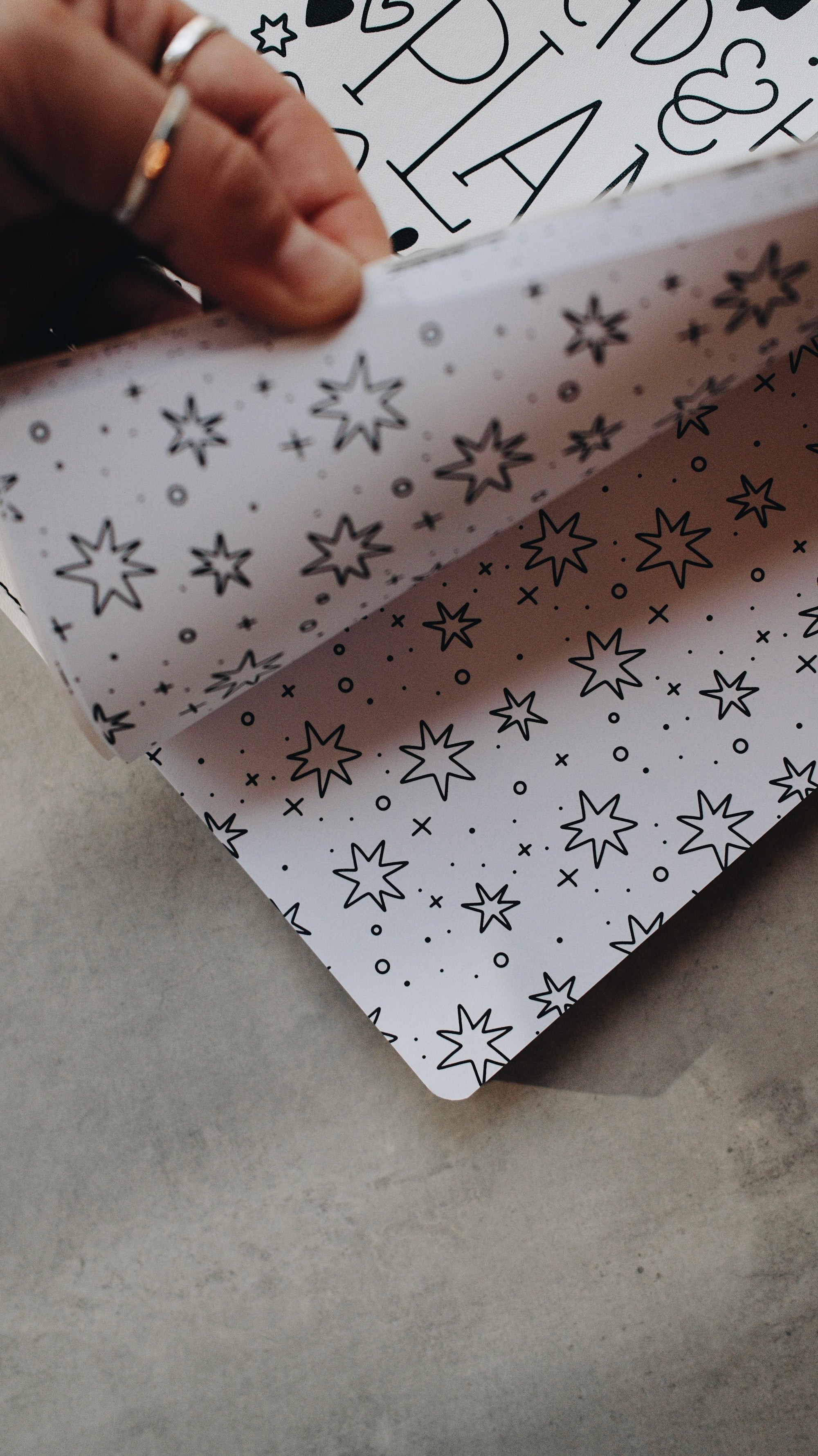 Undated 5x8 Planner - Doodle Edition