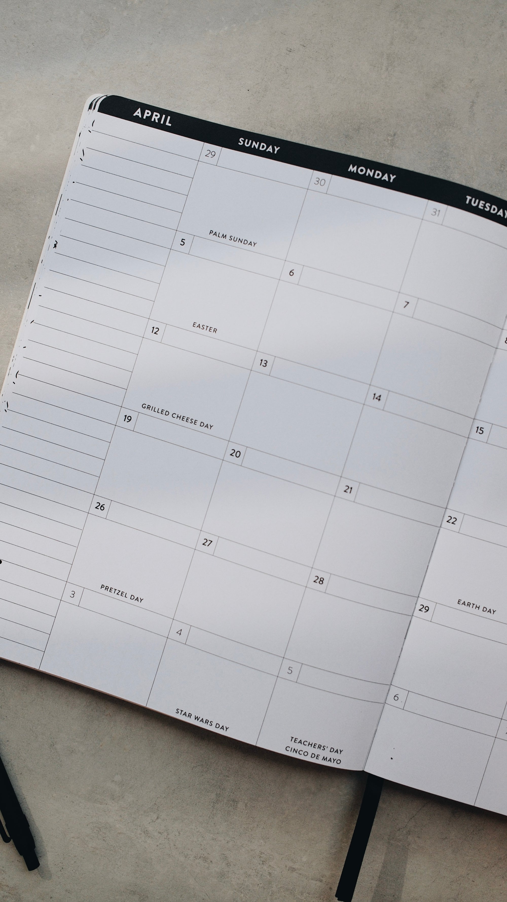 Dated 8x10 Planner - Doodle Edition