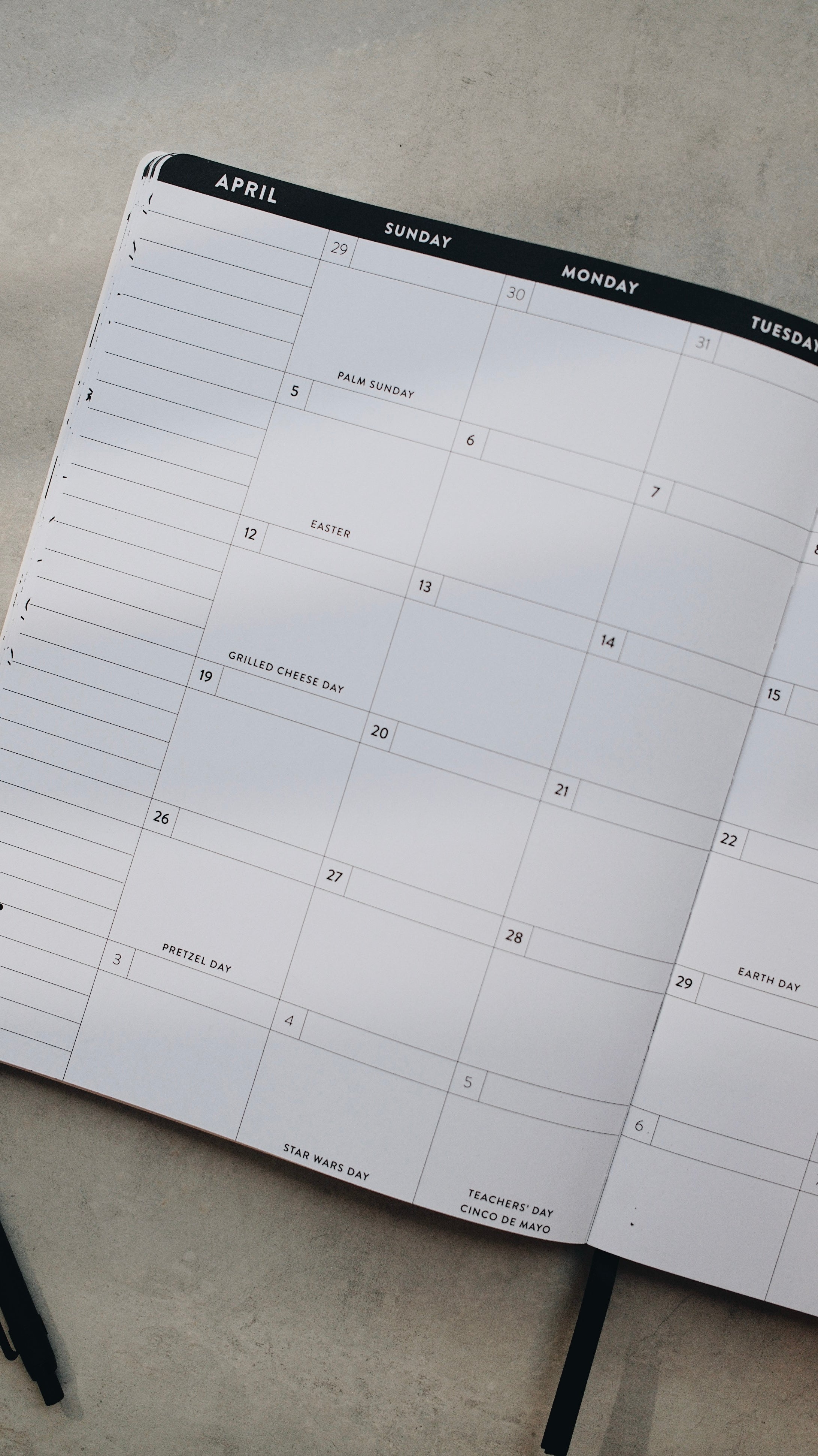 2026 Dated 8x10 Planner - Doodle Edition