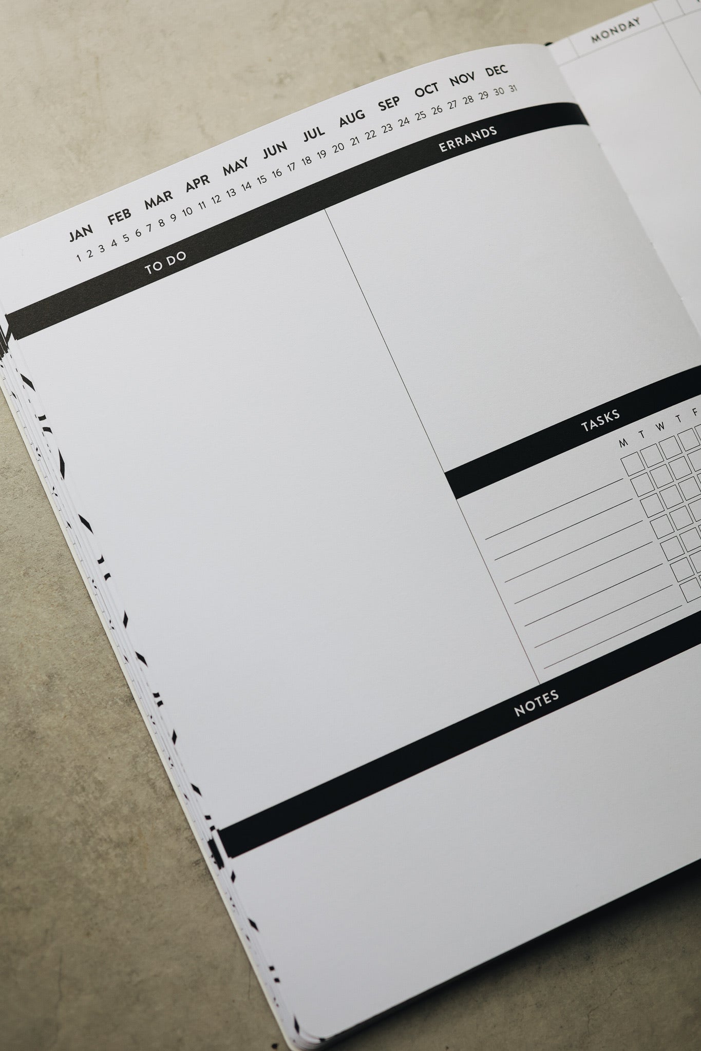 8x10 Undated Planner - Leaves Edition