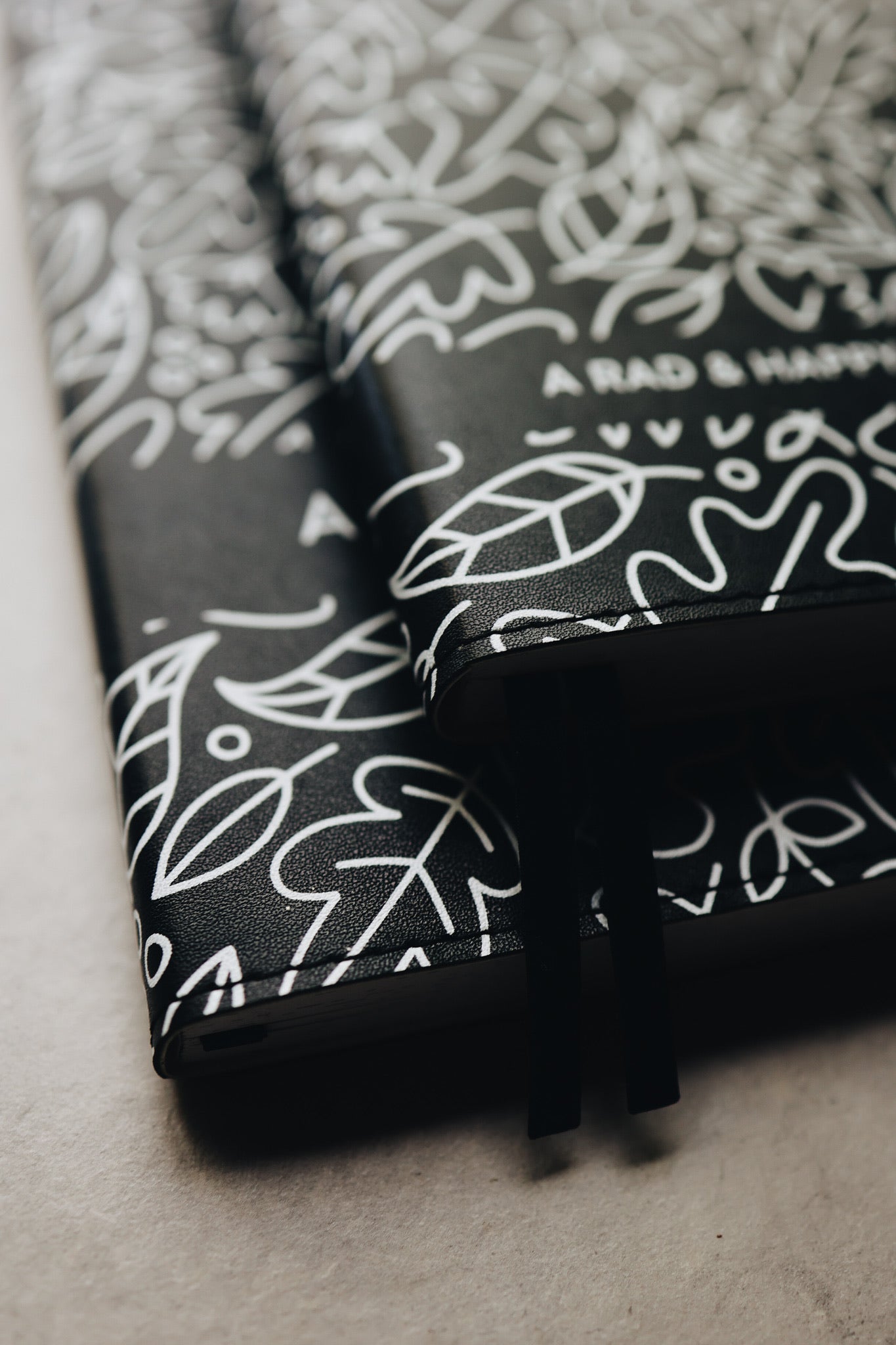 8x10 Undated Planner - Leaves Edition